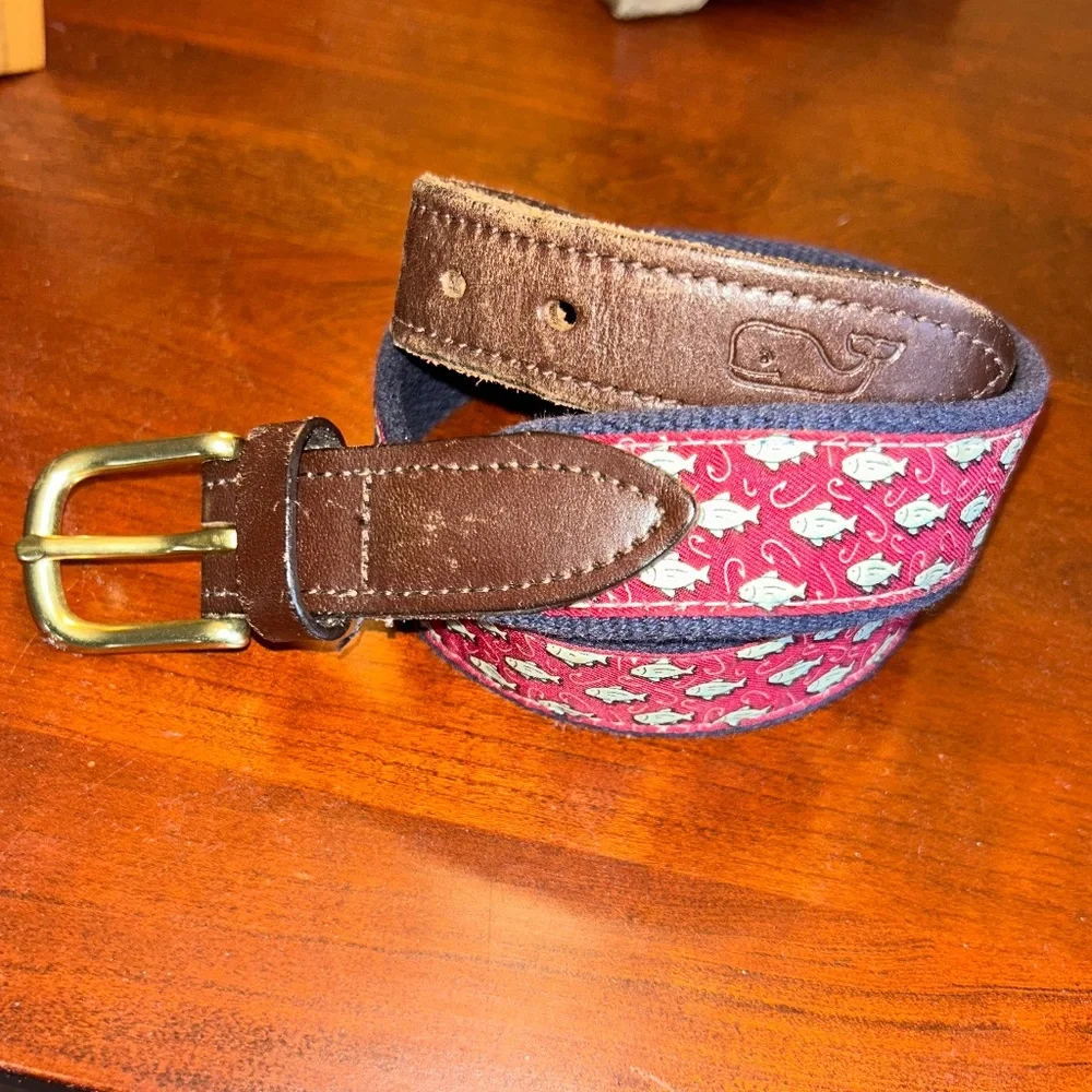 Vineyard Vines belt size 24